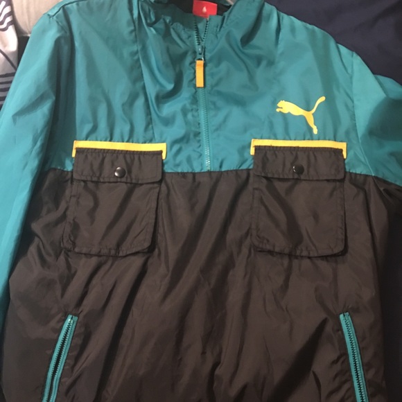 Puma jacket - Picture 1 of 2